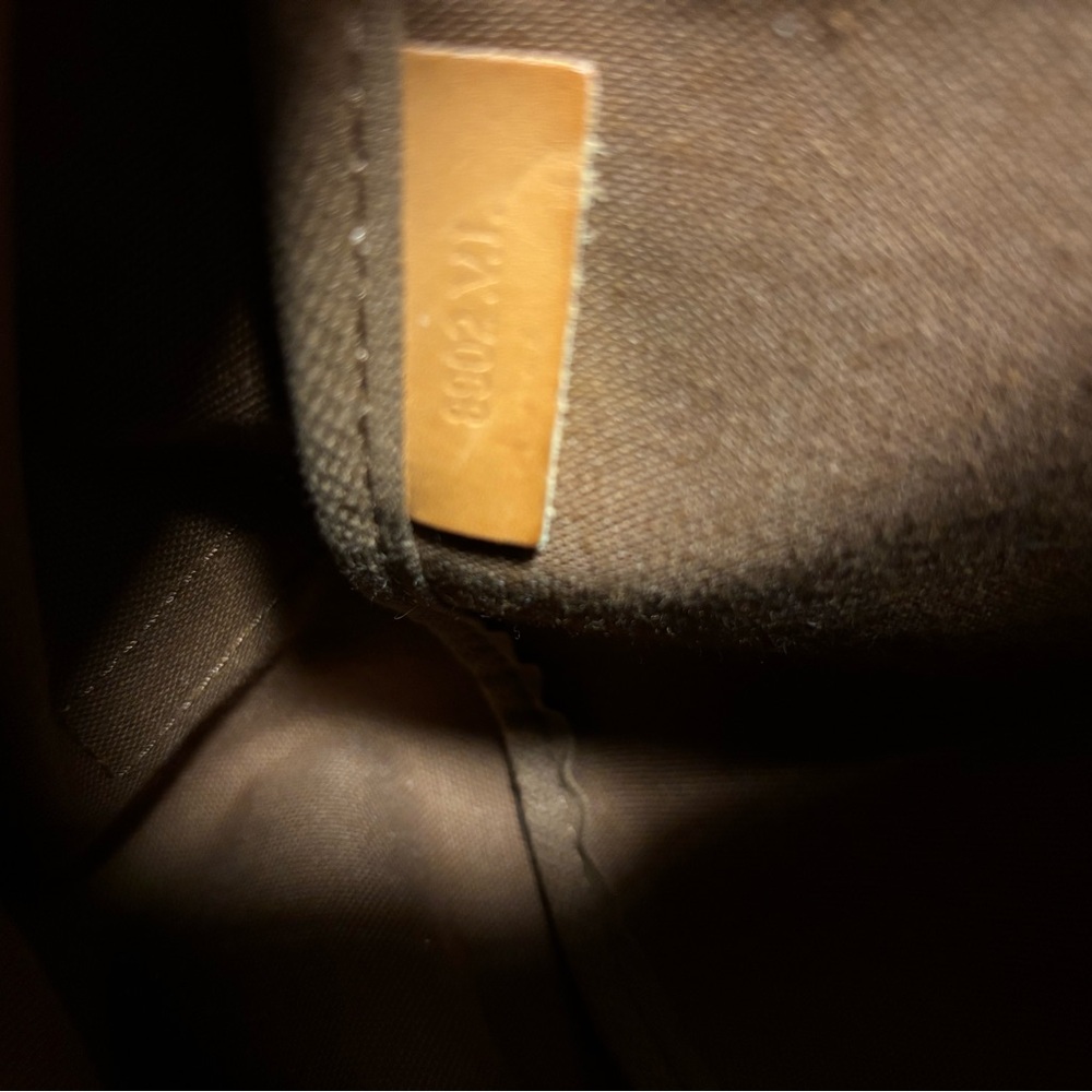 Louis Vuitton Monogram Saumur 35 - Picture 11 of 11